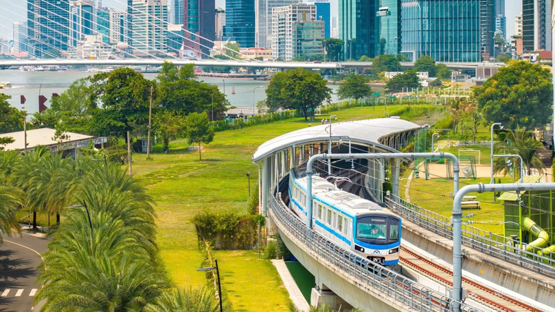 A train on Ho Chi Minh City's Metro Line 1 (Ben Thanh-Suoi Tien). Photo by The Investor/Huy Tran.