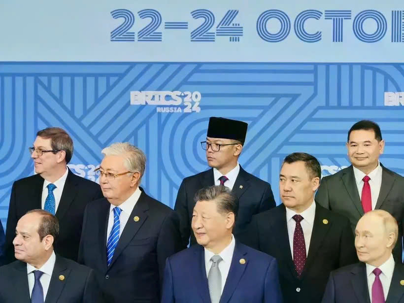  Foreign Affairs Minister Sugiono, who dons a peci or black cap, at the back, attends the BRICS Plus Summit in Kazan, Russia, on October 24, 2024. Photo courtesy of Foreign Affairs Ministry.