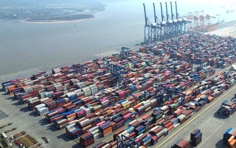 Wharves No.1 and 2 at Lach Huyen deepwater port in Haiphong city, northern Vietnam. Photo by courtesy of the port.