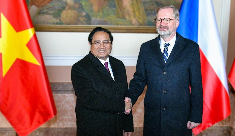 Prime Minister Pham Minh Chinh (left) and Czech Prime Minister Petr Fiala. Photo courtesy of the Vietnamese government's news portal.