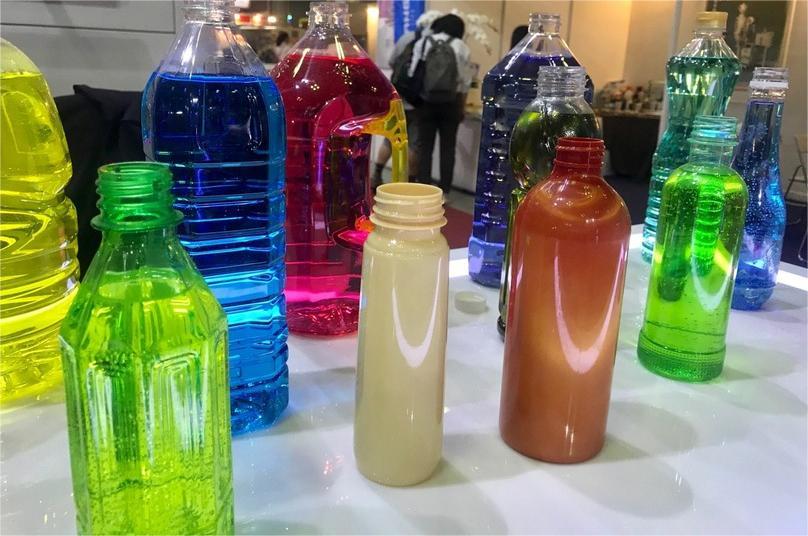 Vietnam's plastics market is attractive in the eyes of foreign investors. Photo courtesy of the government's news portal.