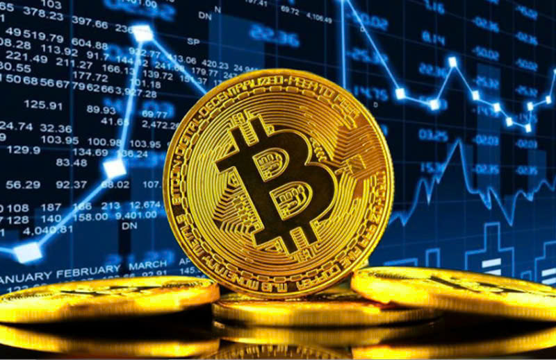 Vietnamese investors earned nearly $1.2 billion in profits from Bitcoin and other cryptocurrencies in 2023. Photo courtesy of VnEconomy.