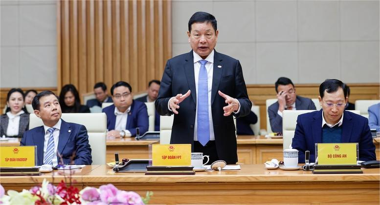 Truong Gia Binh, chairman of FPT Corporation. Photo courtesy of the government's news portal.