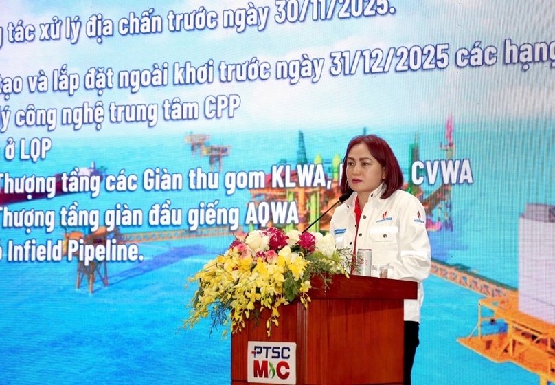 Nghiem Thuy Lan, head of oil-gas labor union, speaks at a Petrovietnam event in Ba Ria-Vung Tau province, southern Vietnam, February 21, 2025. Photo courtesy of Petrovietnam.