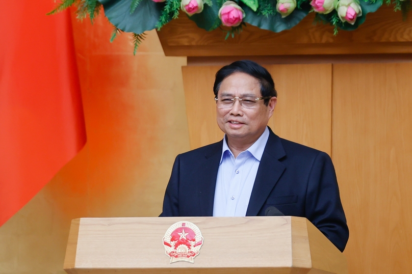 Prime Minister Pham Minh Chinh speaks at the government meeting in Hanoi on March 8, 2025. Photo courtesy of the government's news portal.