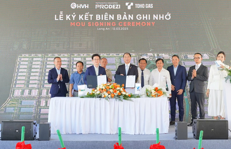 Prodezi and Huong Viet Holding signed a strategic cooperation MoU with Toho Gas.