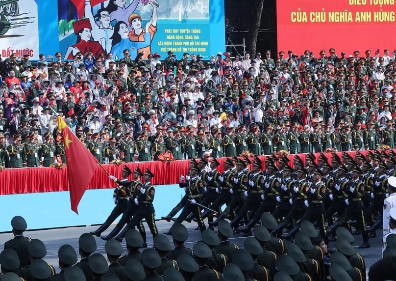 Troops from the People's Liberation Army of China.