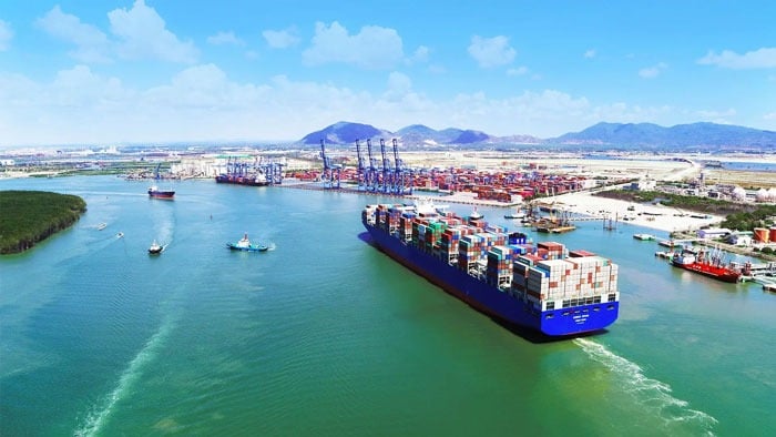 Saigon Port. Photo courtesy of Aviation Logistics.