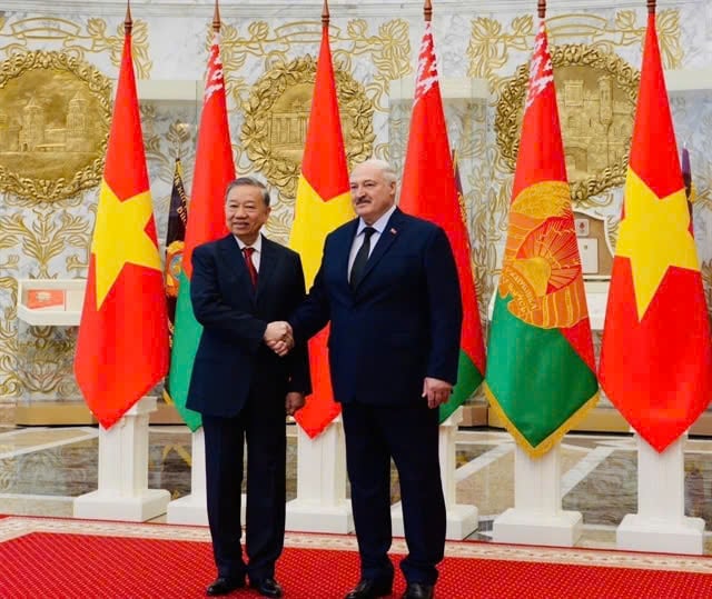 Vietnam's Party chief To Lam and Belarusian President Aleksandr Lukashenko at their meeting in Minsk on May 12, 2025. Photo courtesy of Vietnam News Agency.