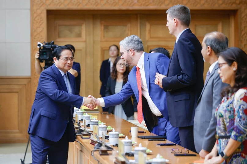 Vietnamese Prime Minister Pham Minh Chinh meets with representatives of the U.S. business community in Vietnam on May 13, 2025, Hanoi. Photo courtesy of the government's news portal.