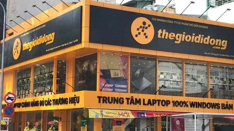 A Mobile World store. Photo courtesy of the company.
