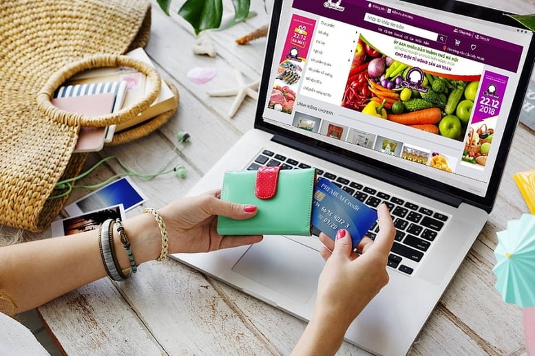 From February 18, imported goods valued under VND1 million ($39) delivered via express services are no longer exempt from import duties and VAT. photo courtesy of the government's news portal.