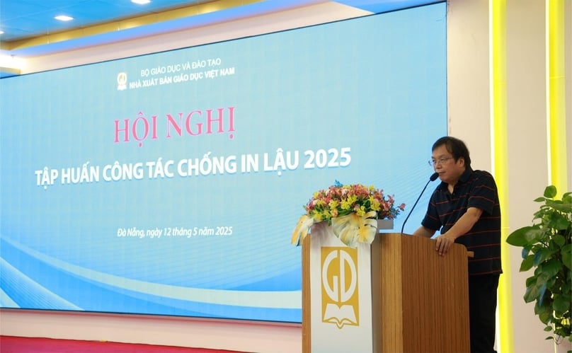 Nguyen Tien Thanh, chairman and general director of Vietnam Education Publishing House, speaks at the conference on May 12, 2025. Photo courtesy of the publishing house.