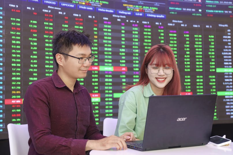 The VN-Index hits its highest level in three years on May 28, 2025. Photo courtesy of VietNamNet.