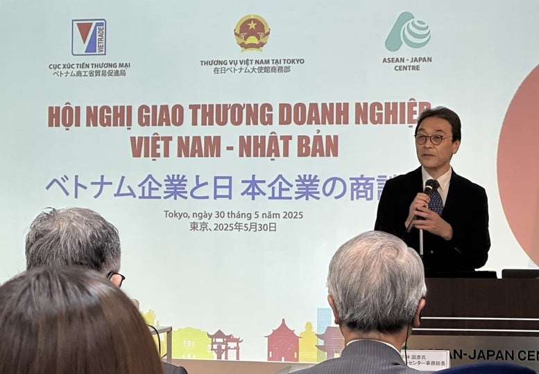 General secretary of the ASEAN-Japan Center (AJC) Kunihiko Hirabayashi speaks at the Vietnam-Japan Economic Cooperation and Trade Conference in Tokyo, Japan on May 30, 2025. Photo courtesy of the government's news portal.