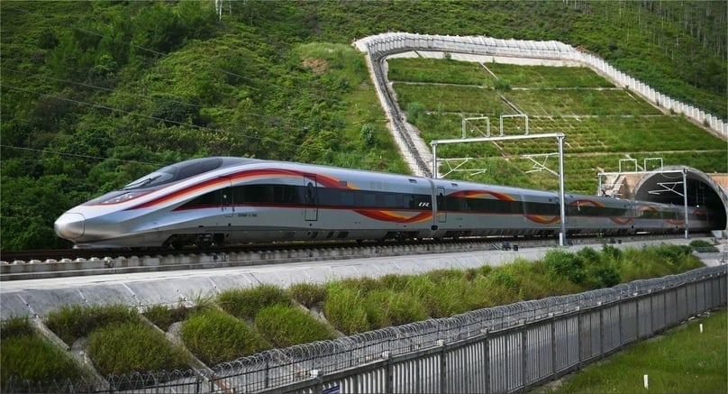 The photo, taken on September 13, 2024, shows an experimental high-speed train running along the Longyan-Longchuan High-Speed Railway in South China's Guangdong province. Photo courtesy of Xinhua.