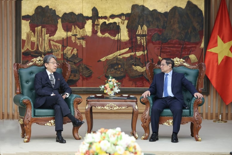 Prime Minister Pham Minh Chinh receives Maeda Tadashi, chairman of JBIC, in Hanoi on June 29, 2025. Photo courtesy of the goverment's news portal.
