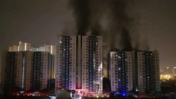 Fire occurs at an apartment building in Vietnam. Photo courtesy of PVI Insurance Corporation.