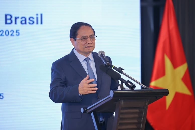 Prime Minister Pham Minh Chinh speaks at a business forum in Rio de Janeiro city, Brazil, July 5, 2025. Photo courtesy of the Vietnamese government's news portal.
