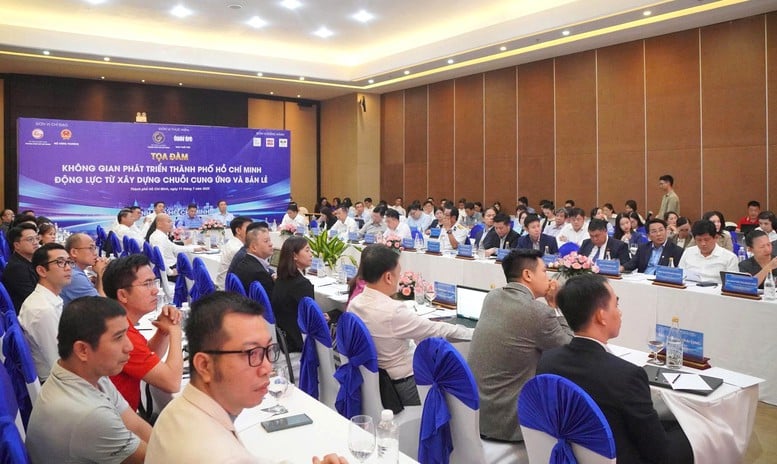 At a seminar on Ho Chi Minh City's development space in Vung Tau ward, HCMC, on July 11, 2025. Photo courtesy of the government's news portal.