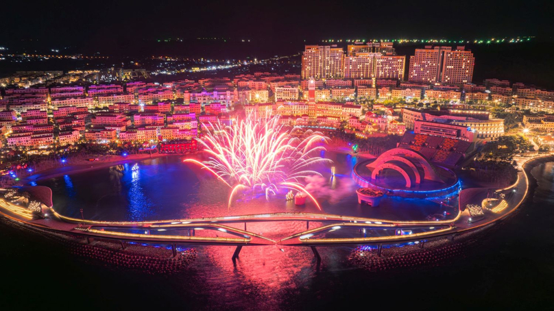 The Sun Paradise Land ecosystem in Phu Quoc offers an all-inclusive travel-leisure-entertainment experience for every customer.