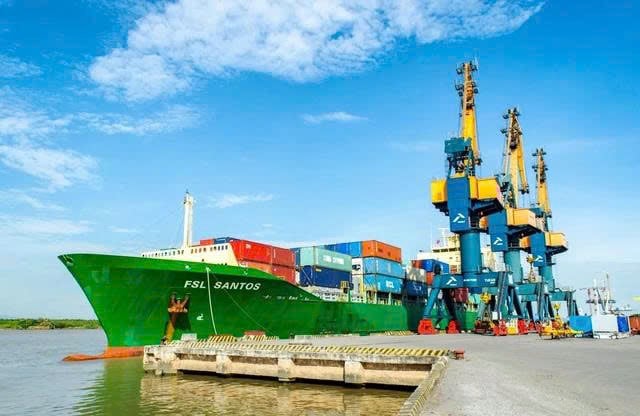 A container ship of Hai An Transport and Stevedoring JSC. Photo courtesy of the company.