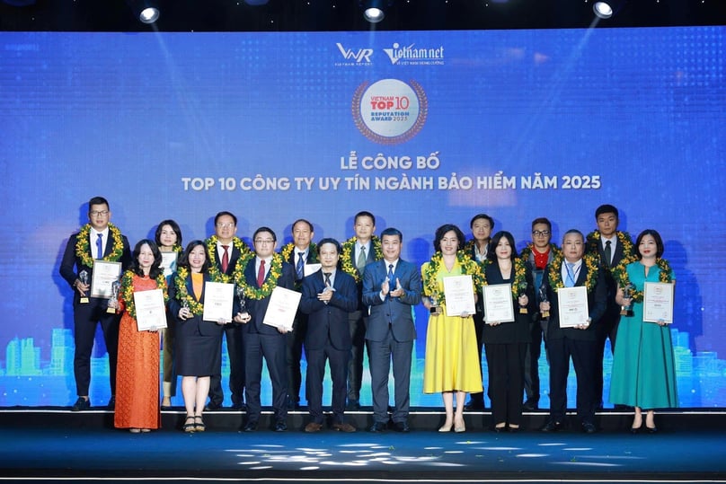 PVI Insurance Corporation is honored with the “Top 10 Most Reputable Non-Life Insurance Companies in Vietnam 2025'. Photo courtesy of the company.