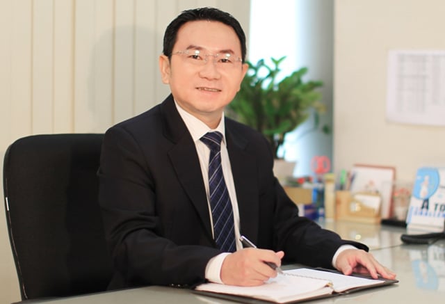 Truong Hien Phuong, a senior director at KIS Vietnam Securities. Photo courtesy of the company.