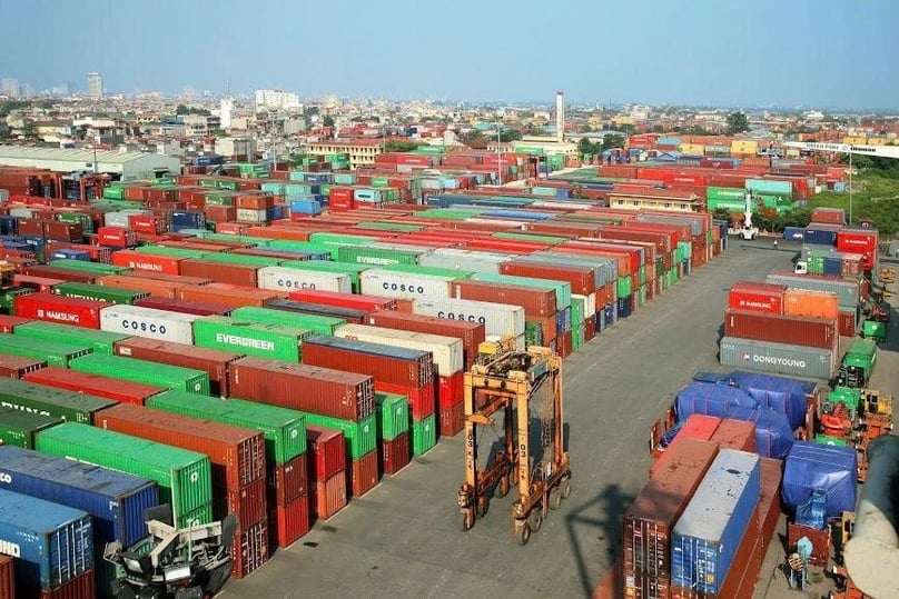 At a container terminal operated by Viconship. Photo courtesy of the company.