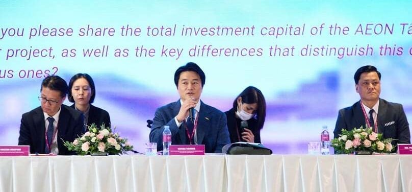 Tezuka Daisuke, general director of Aeon Vietnam, speaks at a press meeting in HCMC, August 20, 2025. Photo courtesy of the company.