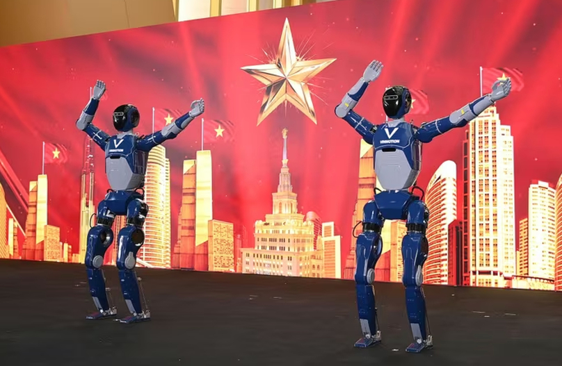Humanoid robots VinMotion, a product of Vingroup. Photo courtesy of Tien Phong (Vanguard) newspaper.
