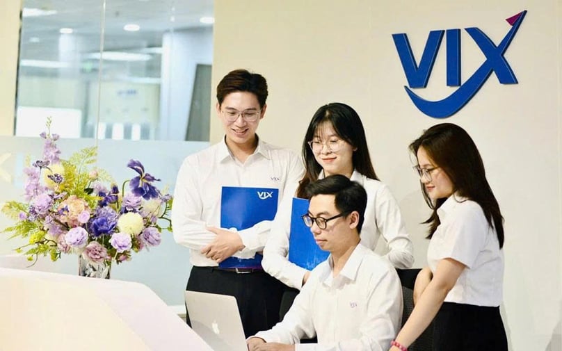 At a VIX Securities transaction office. Photo courtesy of the company.