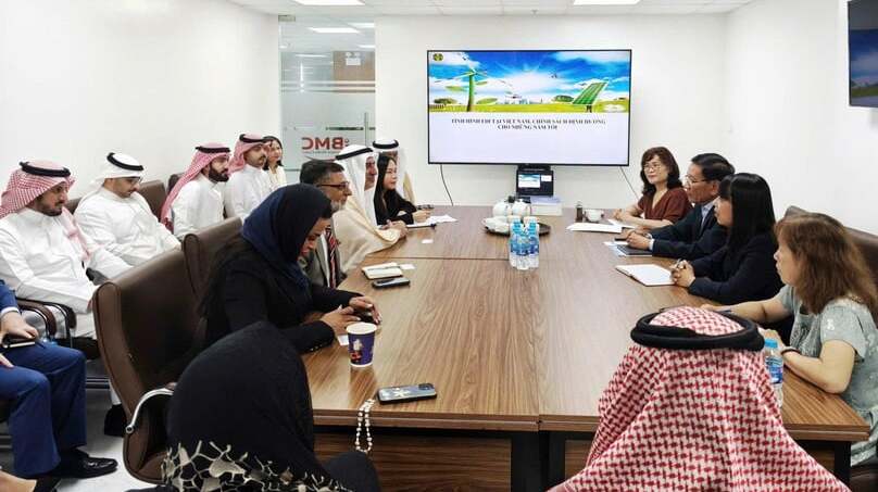 Leaders of the Vietnam’s Association of Foreign Invested Enterprises (VAFIE) receive the Saudi Arabian Embassy delegation on September 4, 2025. Photo by The Investor.