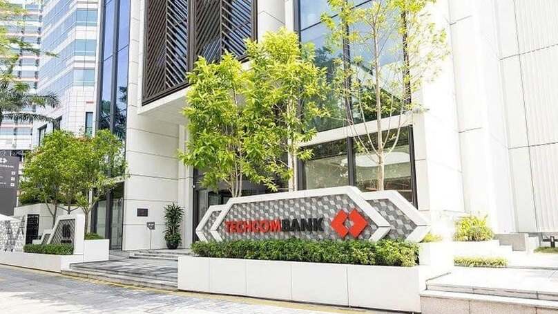 Techcombank's rating is lifted from BB- to BB. Photo courtesy of Vietnam News Agency.