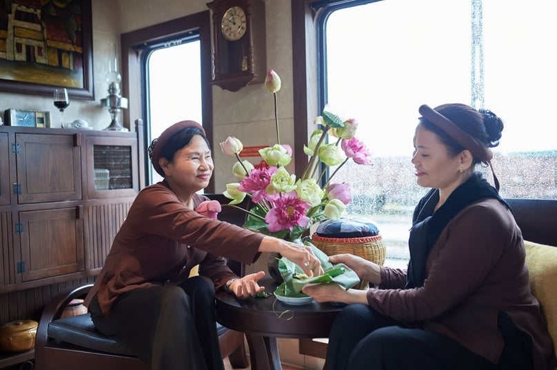 The 'O Cau Den' train car reminds visitors of Hanoi during the subsidy period. Photo courtesy of Vietnam Railways.