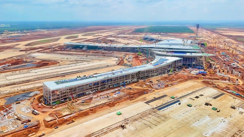At the construction site of Long Thanh International Airport in Dong Nai province, southern Vietnam. Photo courtesy of Xay dung (Construction) newspaper.