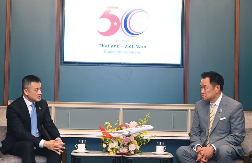 Thai Prime Minister Anutin Charnvirakul (right) meets with Sun Group's chairman Dang Minh Truong in Vietnam, June 9, 2026.