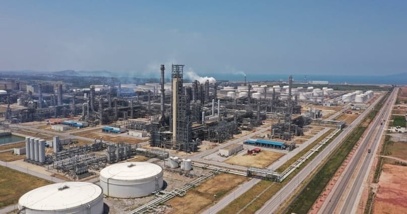 Nghi Son Refinery and Petrochemical complex in Thanh Hoa province, central Vietnam. Photo courtesy of Nguoi Lao Dong (Laborer) newspaper.
