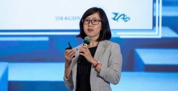 Dang Nguyet Minh, head of research at Dragon Capital VietFund Management, speaks at a conference on restructuring capital channels held in Hanoi on July 15, 2026. Photo courtesy of Vietnam Financial Times.