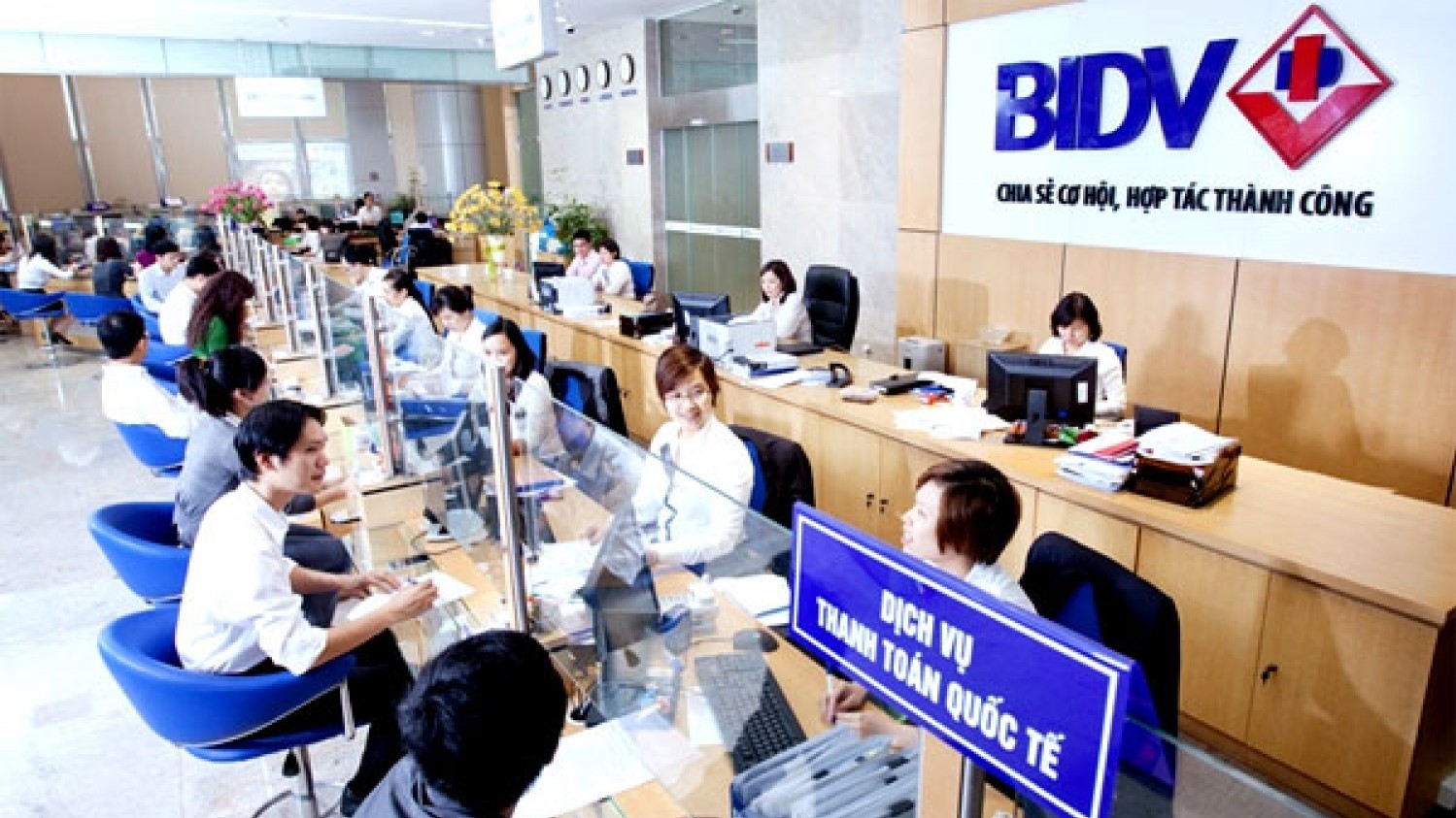 Top 10 Giants in Vietnam Stock Exchange 7