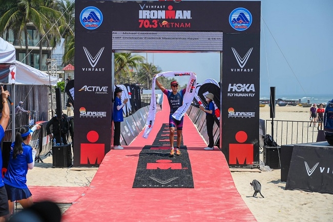 Gần 1.000 người lái thử xe điện VinFast tại sự kiện VinFast IRONMAN 70.3 Việt Nam 2023 4