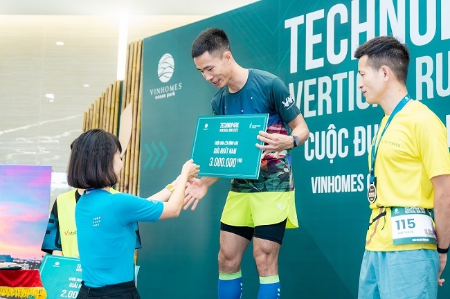 TechnoPark Vertical Run 2023 - Chinh phục tòa nhà thông minh theo tiêu chuẩn TOP10 thế giới 2