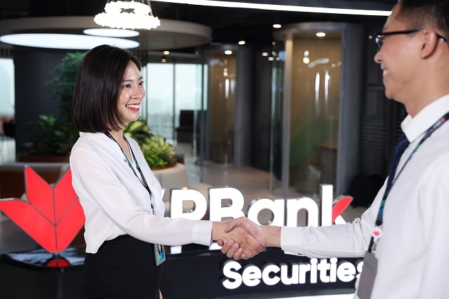 Giao dịch chứng khoán rinh ngay Iphone 14 Promax cùng VPBankS 1