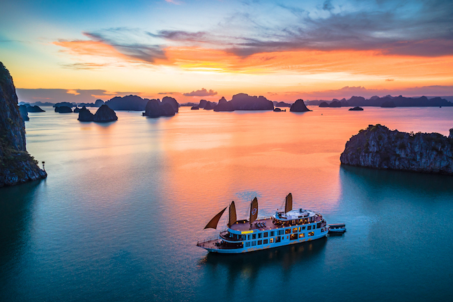 ‘Du lịch Quảng Ninh bao nhiêu năm rồi vẫn chưa có gì mới’ 1