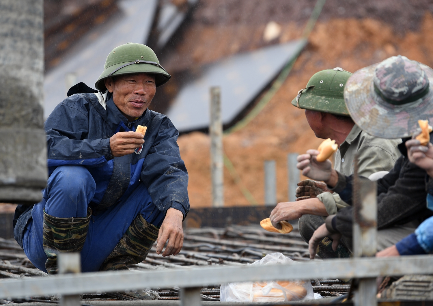 Trên những công trình "vượt nắng, thắng mưa" sớm nhất thông xe cao tốc Bắc-Nam đến Mũi Cà Mau 18