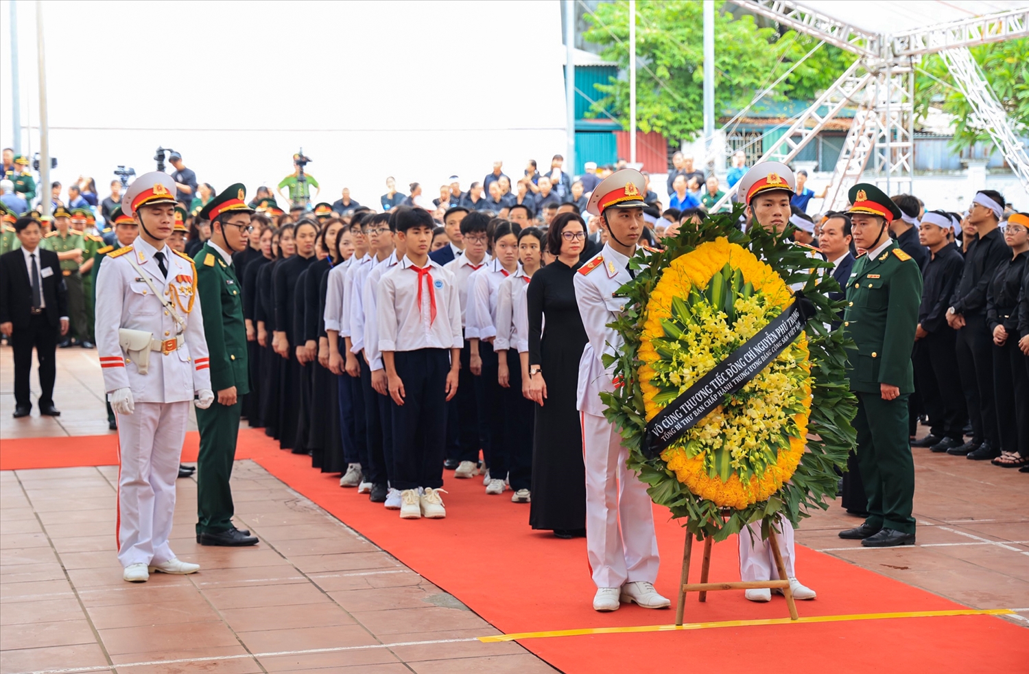 Lễ thượng cờ rủ và lễ viếng Tổng Bí thư Nguyễn Phú Trọng 21