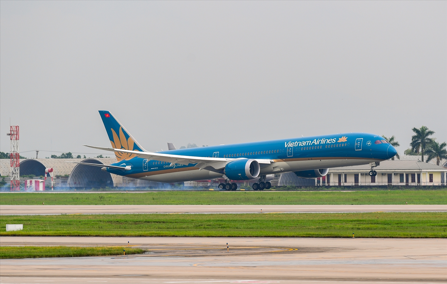 Vietnam Airlines đón chiếc Boeing 787-10 thứ 5, nâng tổng số máy bay thân rộng lên 30 chiếc.  1