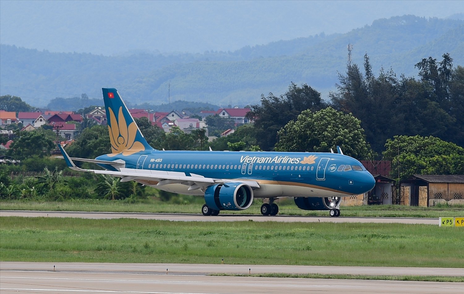 Tân binh Airbus A320neo gia nhập đội bay, tăng cường chuyên chở cho cao điểm hè.