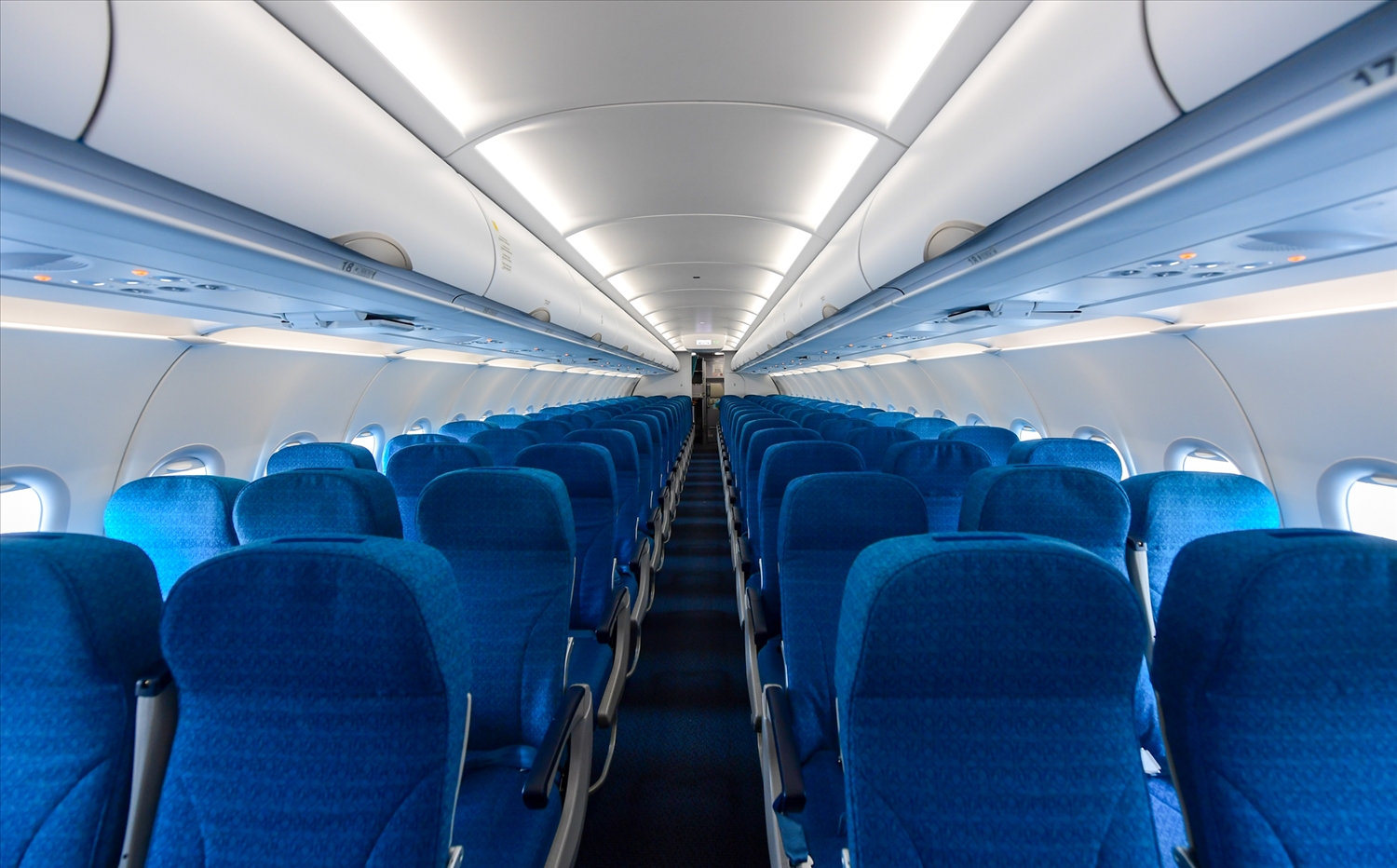 Tân binh Airbus A320neo gia nhập đội bay, tăng cường chuyên chở cho cao điểm hè. 8