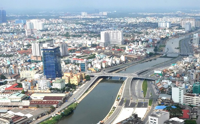 Phó chủ tịch TP.HCM: Doanh nghiệp khi làm dự án phải hầu từng cán bộ sở, ngành